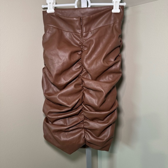 Meshki Brown SEXY Midi leather Skirt Size 2/4 - Picture 4 of 9